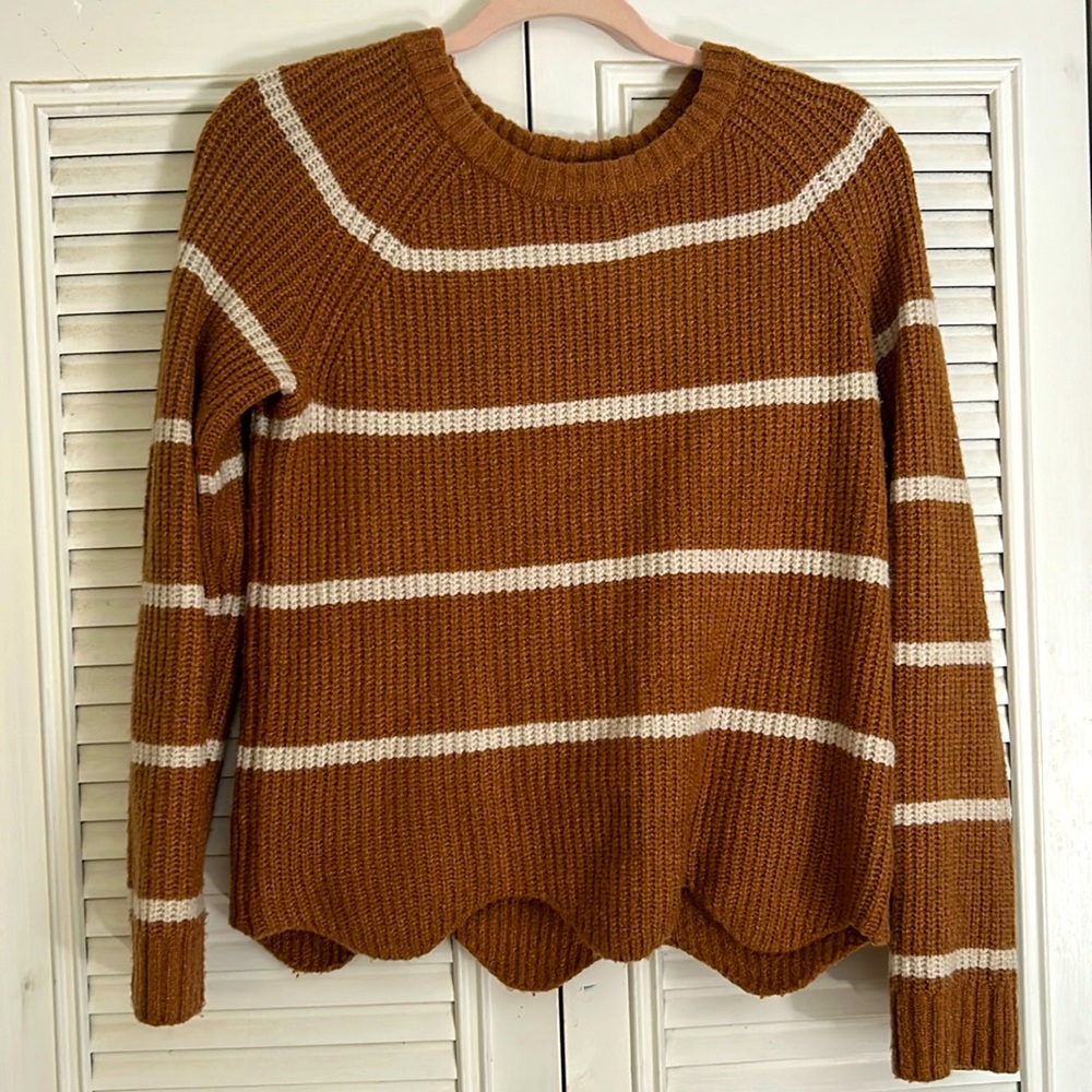 Brown sweater